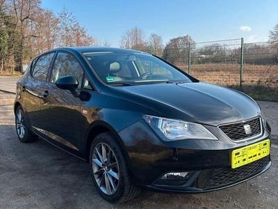 Schwarz Gebraucht 2015 Seat Ibiza Limousine | 5.299 € (Fairer Preis)