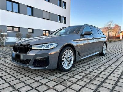 Usata BMW 530e M Sport 292 CV (214 kW) 2021 Grigio Station wagon