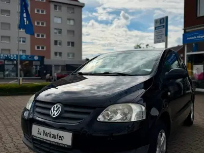 Gebraucht VW Fox Basis 54 PS (39 kW) 2006 Schwarz Kleinwagen