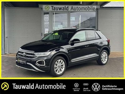 Schwarz Gebraucht 2024 VW T-Roc Style SUV | 27.580 € (Guter Preis)