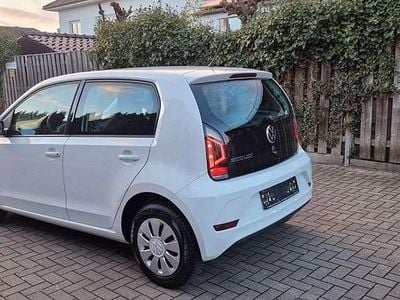 Gebraucht VW up! 68 PS (50 kW) 2022 Weiß Kleinwagen