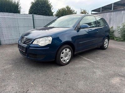 Gebraucht VW Polo 75 PS (55 kW) 2006 Blau Kleinwagen
