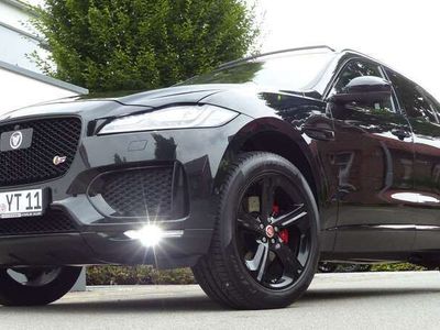 gebraucht Jaguar F-Pace "S"+BLACK+20"+PAN+HUD+LED+ACC+DCC+MERIDIAN+360+AHK