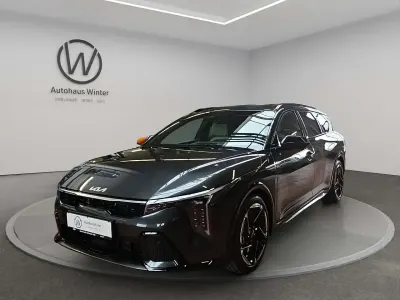 Neu Kia K4 GT-Line 179 PS (131 kW) 2026 Grau Kombi