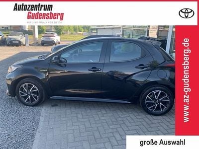 Gebraucht Toyota Yaris Club 116 PS (85 kW) 2020 Schwarz Kleinwagen