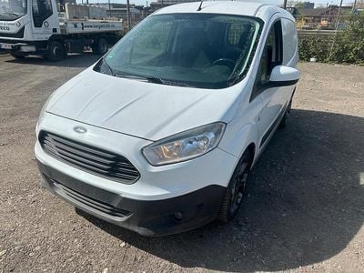 Gebraucht Ford Courier 2015 Weiß Van / Kleinbus
