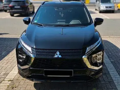 Gebraucht Mitsubishi Eclipse Cross Select 188 PS (138 kW) 2023 Schwarz SUV
