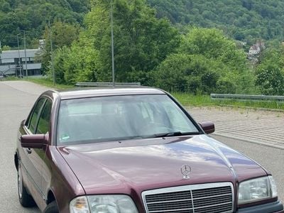 Mercedes C180