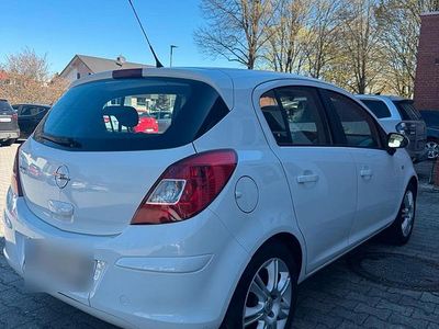 Gebraucht Opel Corsa 80 PS (58 kW) 2010 Weiß Kleinwagen