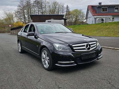Gebraucht Mercedes C200 184 PS (135 kW) 2011 Obsidianschwarz  metalliclack Limousine