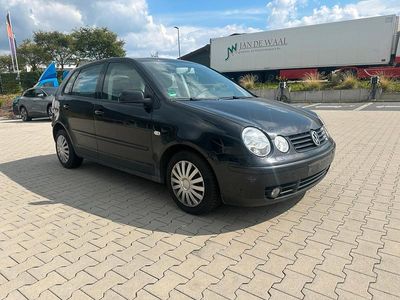 VW Polo