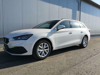 Gebraucht Seat Leon Style 150 PS (110 kW) 2024 Candyweiß Kombi
