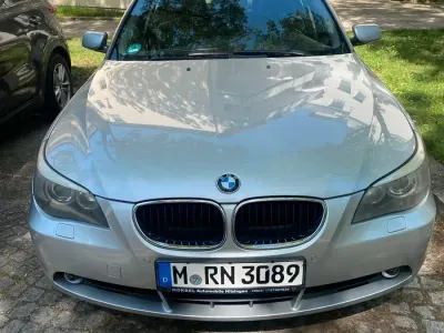 Gebraucht BMW 525 177 PS (130 kW) 2005 Silber Limousine