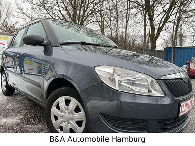Gebraucht Skoda Fabia Classic 60 PS (44 kW) 2010 Grau Limousine