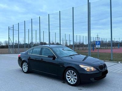 Gebraucht BMW 523 190 PS (139 kW) 2009 Schwarz Limousine