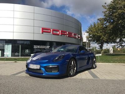 Porsche Cayman GT4