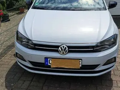 Gebraucht VW Polo Comfortline 95 PS (69 kW) 2020 Weiß Kleinwagen