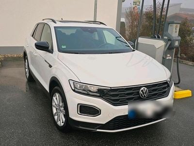 Gebraucht VW T-Roc Sport 150 PS (110 kW) 2021 Weiß SUV