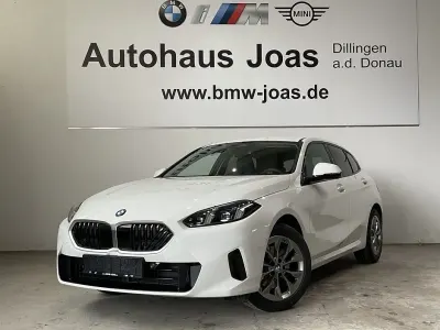 Nowe BMW 116 Sport Line 122 KM (89 kW) 2026 Biały Hatchback