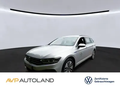 Gebraucht VW Passat GTE 218 PS (160 kW) 2021 Silber Kombi