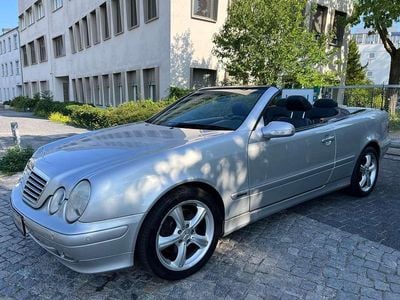 Mercedes CLK320
