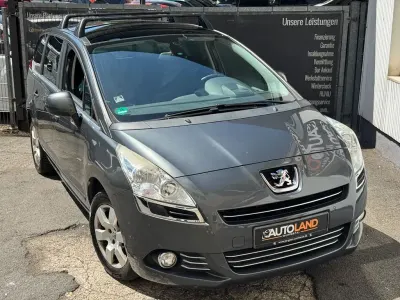 Gebraucht Peugeot 5008 Family 150 PS (110 kW) 2011 Grau Van / Kleinbus