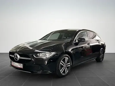 Gebraucht Mercedes CLA200 150 PS (110 kW) 2022 Schwarz Kombi
