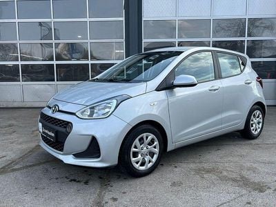 Usata Hyundai i10 Trend 67 CV (49 kW) 2019 Argento Utilitaria