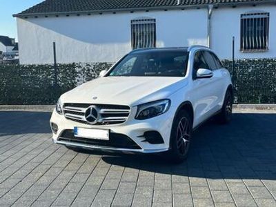 gebraucht Mercedes GLC250 d 4 MATIC AMG line