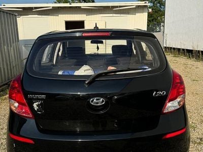 Schwarz Gebraucht 2014 Hyundai i20 Classic Limousine | 6.000 € (Fairer Preis)
