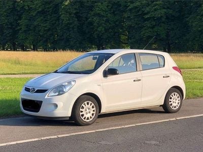 Second-hand Hyundai i20 Edition 77 CP (56 kW) 2010 Hatchback