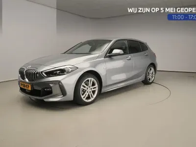 Usata BMW 118 Sport Line 136 CV (100 kW) 2022 Grigio Utilitaria