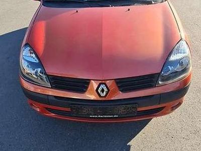Gebraucht Renault Clio II 75 PS (55 kW) 2004 Kleinwagen