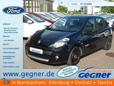Schwarz Gebraucht 2011 Renault Clio III Dynamique Limousine | 4.740 € (Etwas zu teuer)