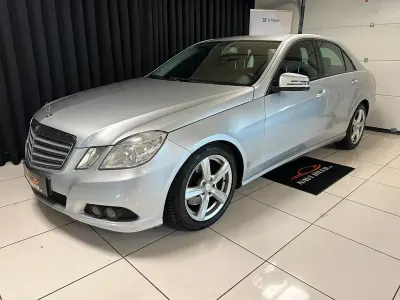 Gebraucht Mercedes E250 Avantgarde 204 PS (150 kW) 2010 Silber Limousine