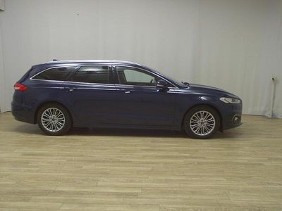Usata Ford Mondeo Titanium 190 CV (139 kW) 2020 Blu Berlina