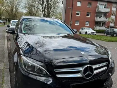 Gebraucht Mercedes C200 136 PS (100 kW) 2016 Schwarz Kombi