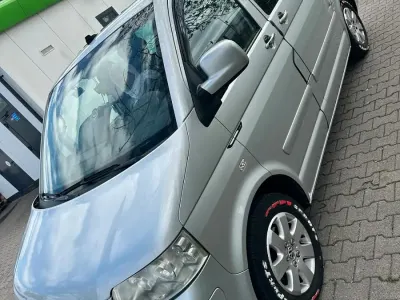 Używany VW Multivan 174 KM (127 kW) 2005 Srebrny Minivan