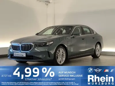 Gebraucht BMW 550e Sport Line 489 PS (359 kW) 2025 Grün Limousine
