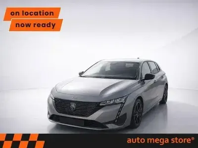 Gebraucht Peugeot e-308 Style 114 kW (156 PS) 2025 Grau Kleinwagen