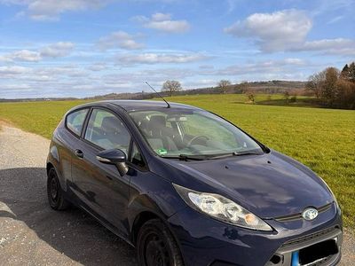 Gebraucht Ford Fiesta 60 PS (44 kW) 2010 Blau Kleinwagen