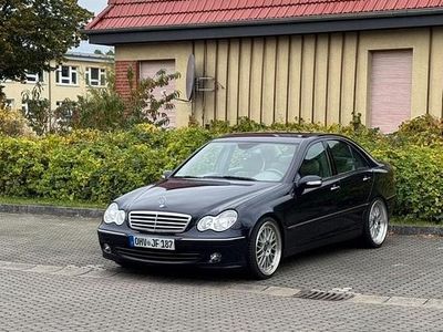 Blau Gebraucht 2005 Mercedes C230 Limousine | 4.999 € (Etwas zu teuer)
