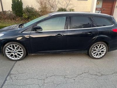 Gebraucht Ford Focus Titanium 163 PS (119 kW) 2014 Schwarz Kombi