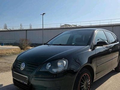 Gebraucht VW Polo 60 PS (44 kW) 2009 Schwarz Kleinwagen