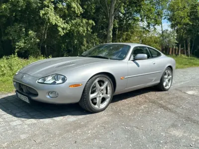 Gebraucht Jaguar XKR S 363 PS (266 kW) 2000 Silber Coupé