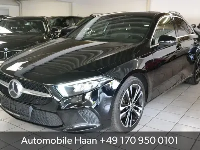 Gebraucht Mercedes A180 Edition 116 PS (85 kW) 2020 Nachtschwarz Limousine