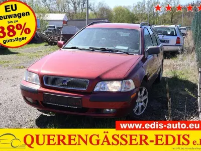 Second-hand Volvo V40 165 CP (121 kW) 2001 Roșu Break