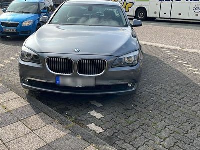 gebraucht BMW 730 D sehr gepflegt.