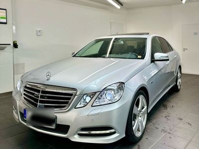 gebraucht Mercedes E250 BlueEFFICIENCY AVANTGARDE Voll Scheckheft