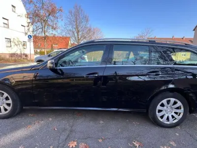 Gebraucht Mercedes E200 136 PS (100 kW) 2013 Schwarz Kombi